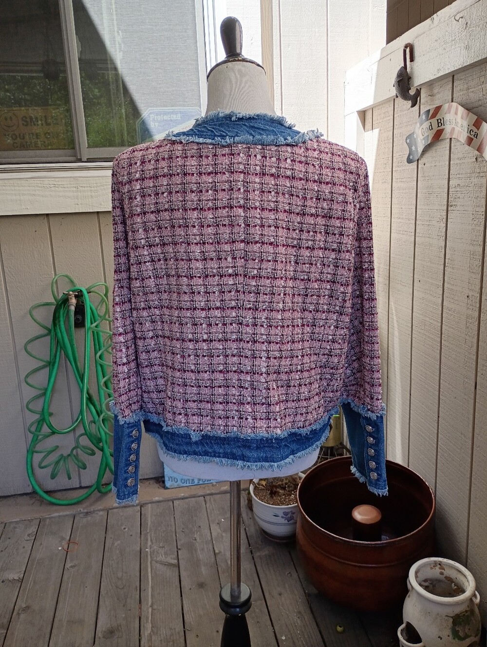 Jacket - Picture 2 of 3